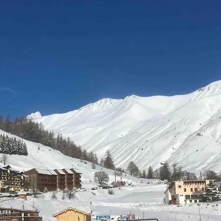 4 People Down The Slopes- La Foux D'allos * 라포
